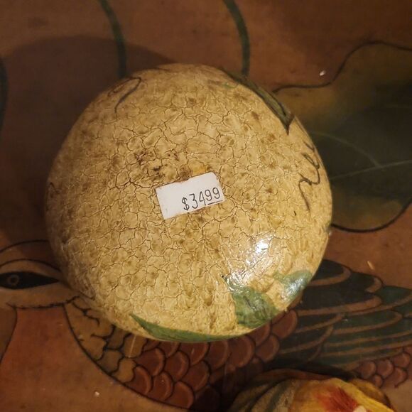 Gourd Tropical Trinket Box - Picture 5 of 5